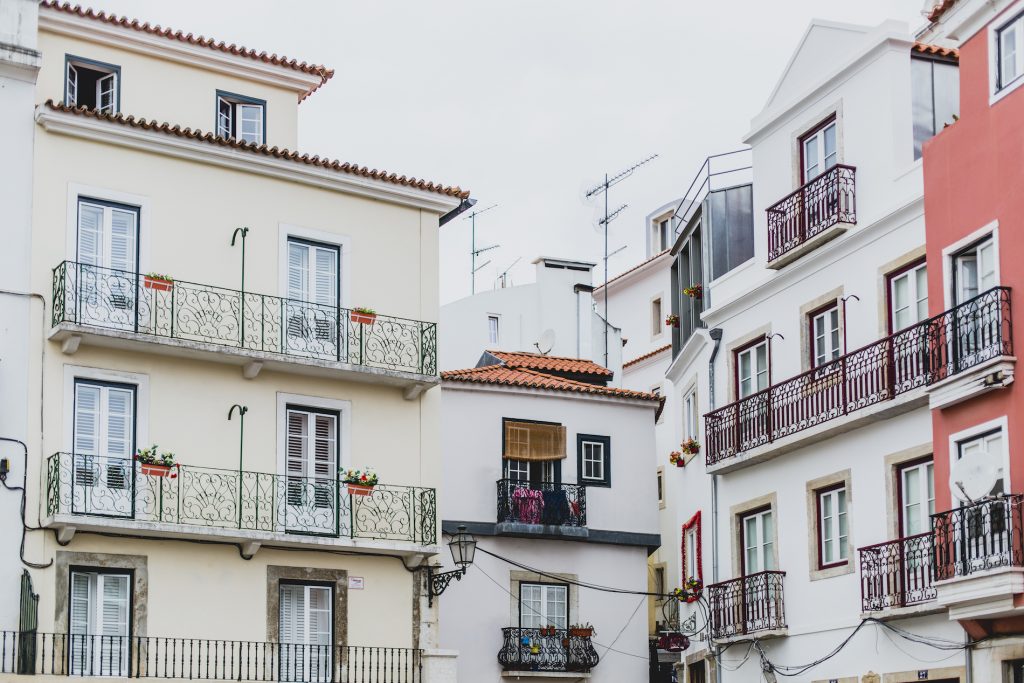 Habitação: avaliação bancária em novos máximos e a desacelerar