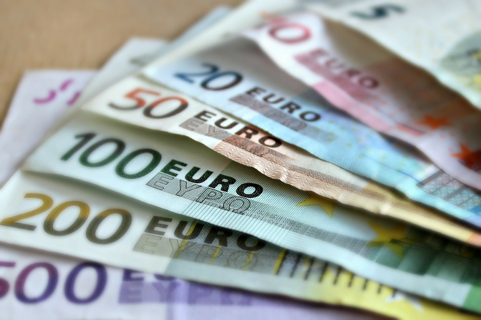 Moratórias de crédito prolongadas por mais seis meses